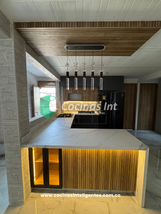 Cocina moderna en madera RH color plomo y garden con isla multifuncional
